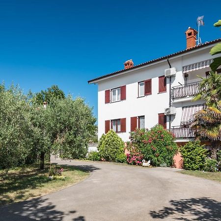 Apartments Marcan Пореч Экстерьер фото