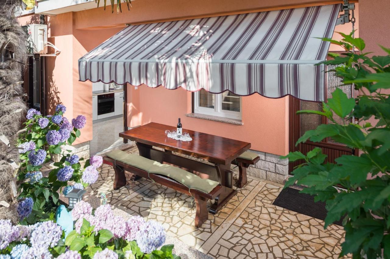 Apartments Marcan Пореч Экстерьер фото