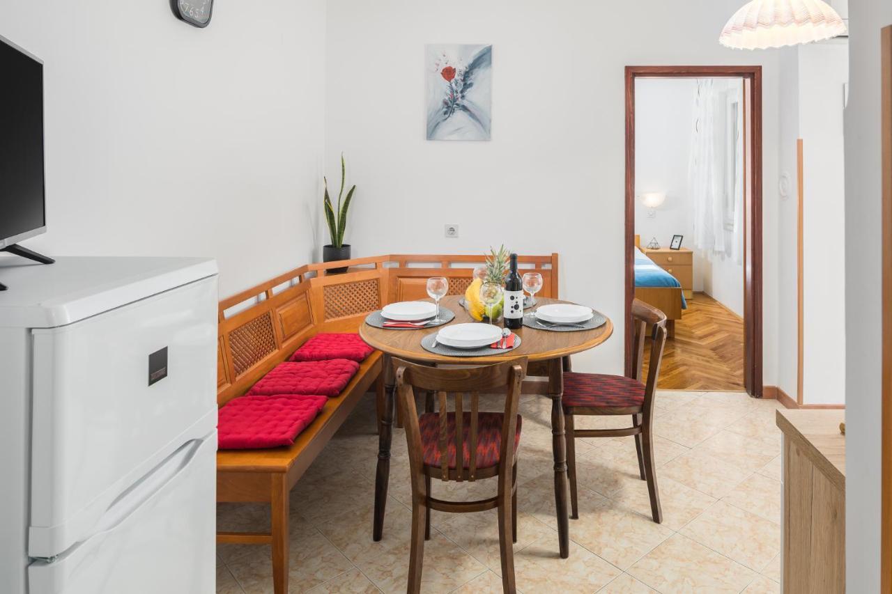 Apartments Marcan Пореч Экстерьер фото