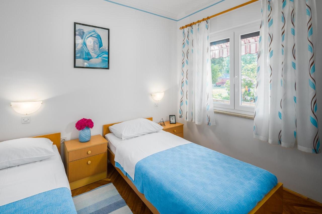 Apartments Marcan Пореч Экстерьер фото
