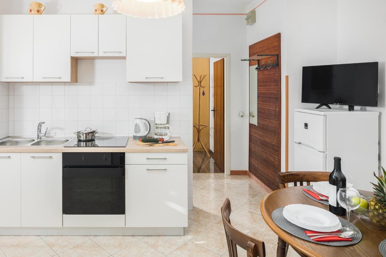 Apartments Marcan Пореч Экстерьер фото