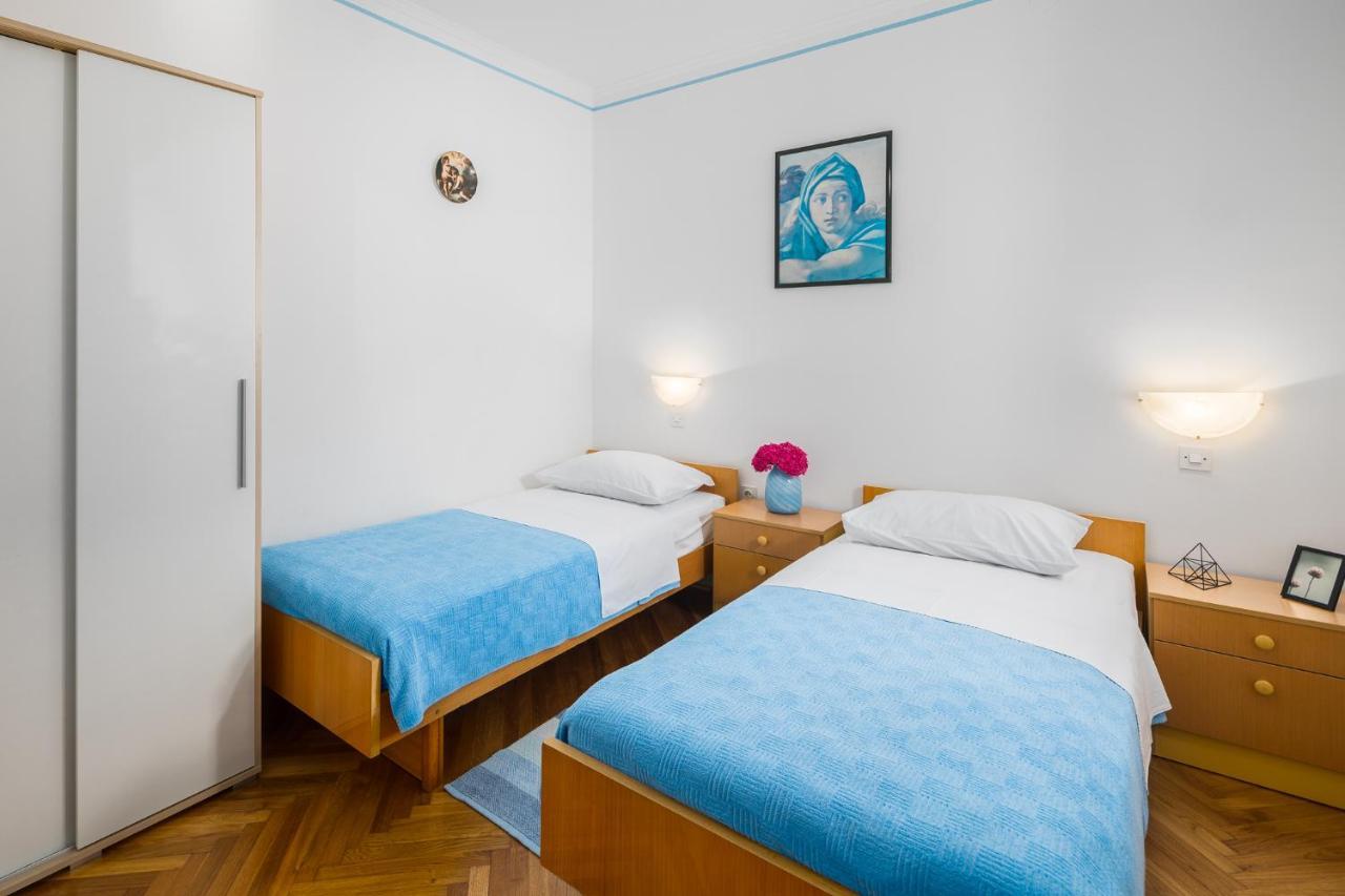 Apartments Marcan Пореч Экстерьер фото